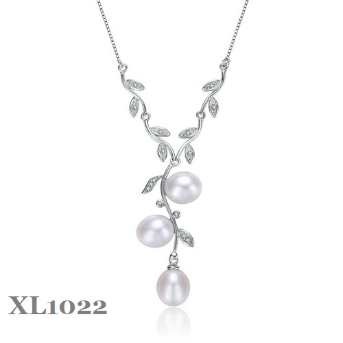 Silver Pearl Necklace XL1022