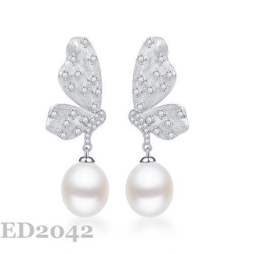 Silver Pearl Earring ED2042